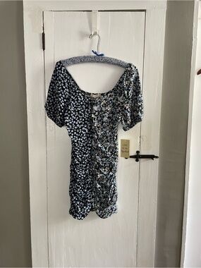 Live To Be Spoiled Patchwork Ditsy Floral Body-Con Ruched Dress Size M NWT
